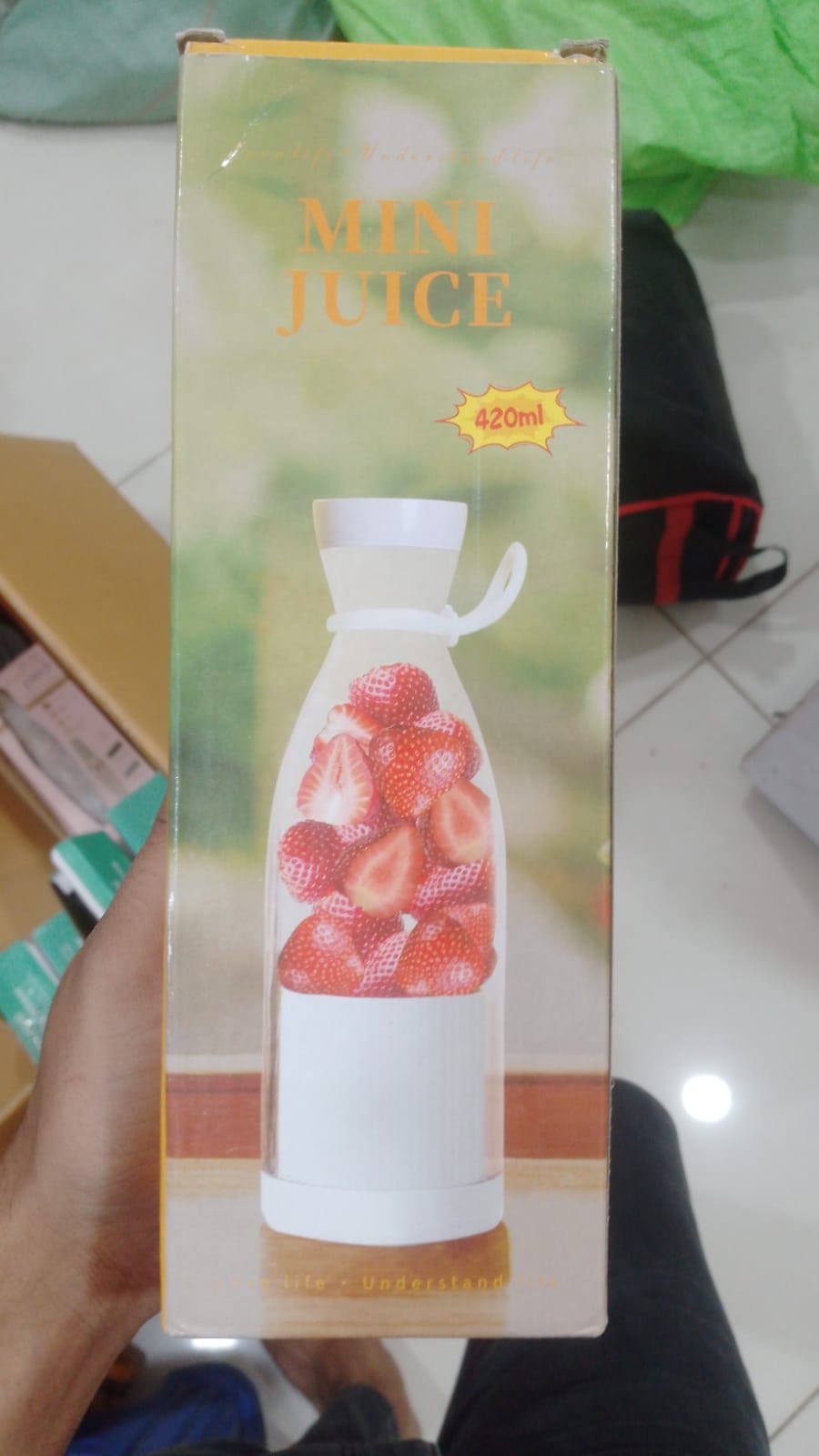 Mini Portable Blender Rechargeable Electric Fruit Juicer Mixers Rechargeable